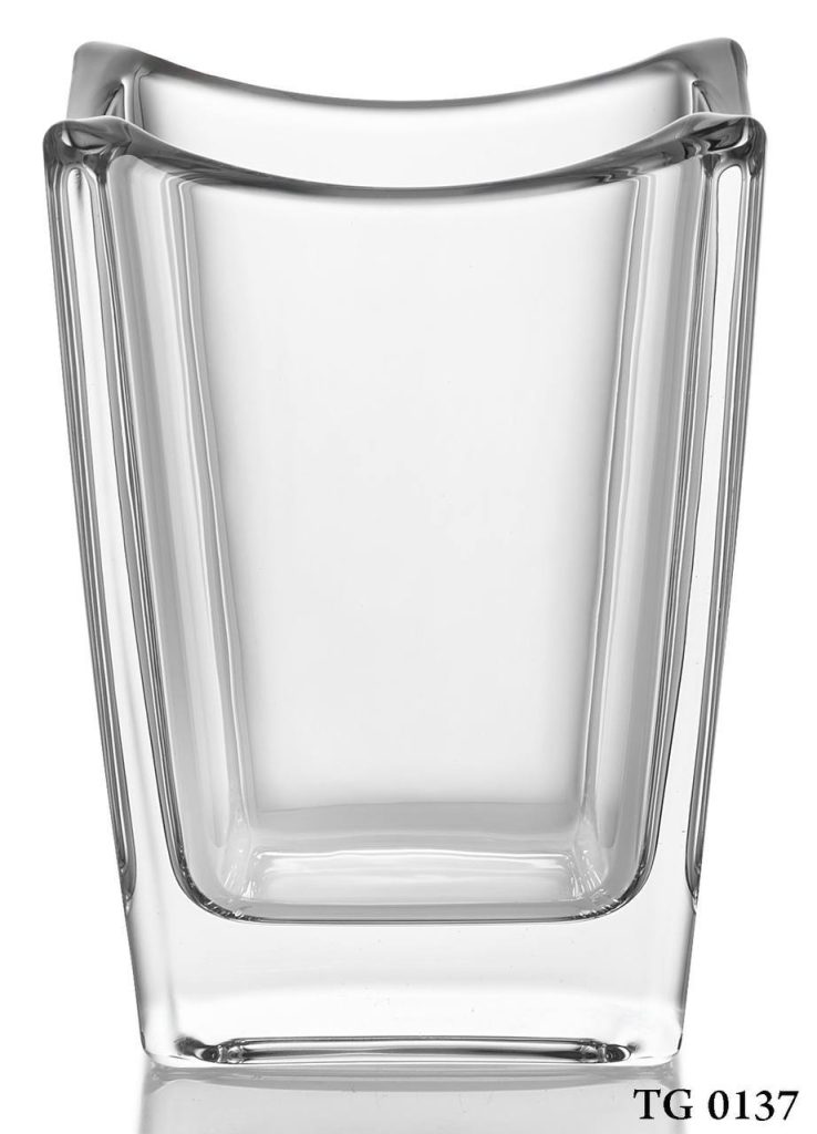 جاکاردی ایگل