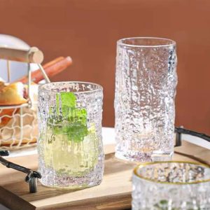 نیم لیوان یخی