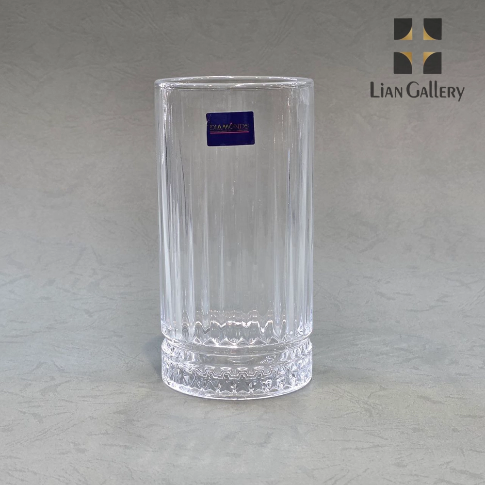 لیوان الیسا چین