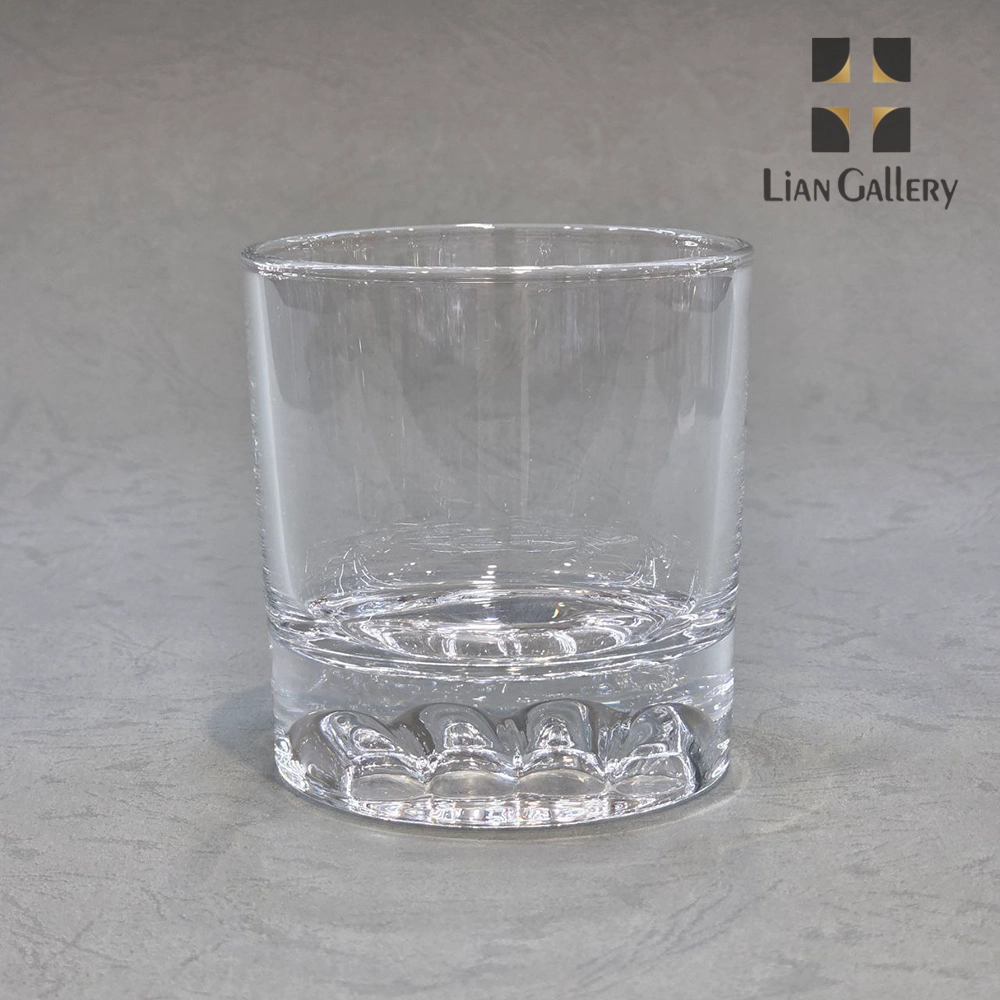 نیم لیوان کف انگشتی